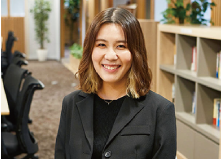 小泉 奈緒子